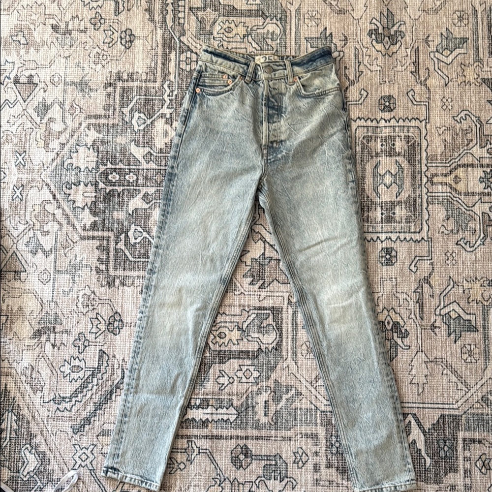 Free People We The Free NWOT acid wash skinny size 25 jeans